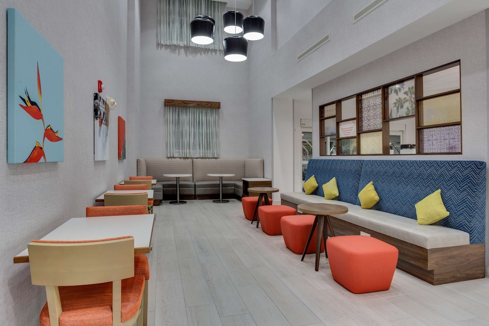 Hampton Inn & Suites Ft. Lauderdale Miramar - photo 2