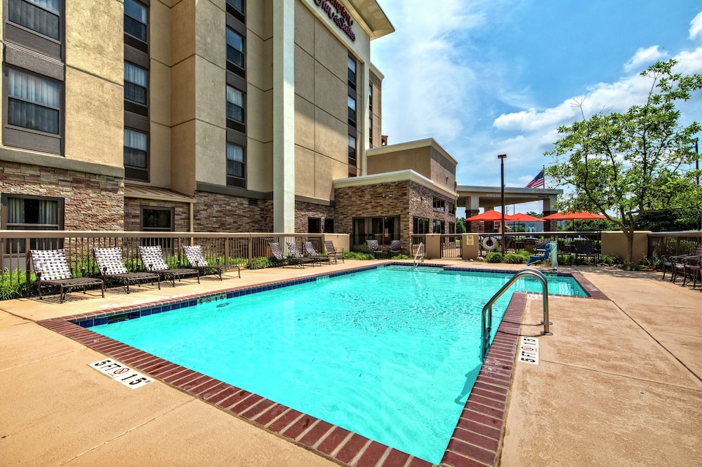 Hampton Inn & Suites Memphis Wolfchase Galleria - photo 34