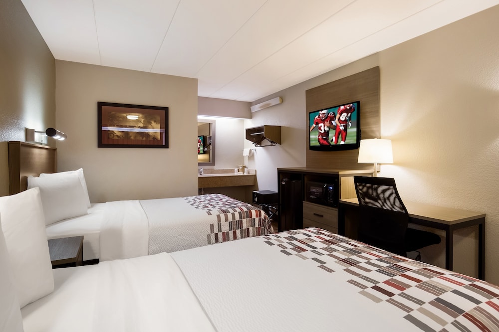 Red Roof Inn Wilkes Barre Arena - photo 18