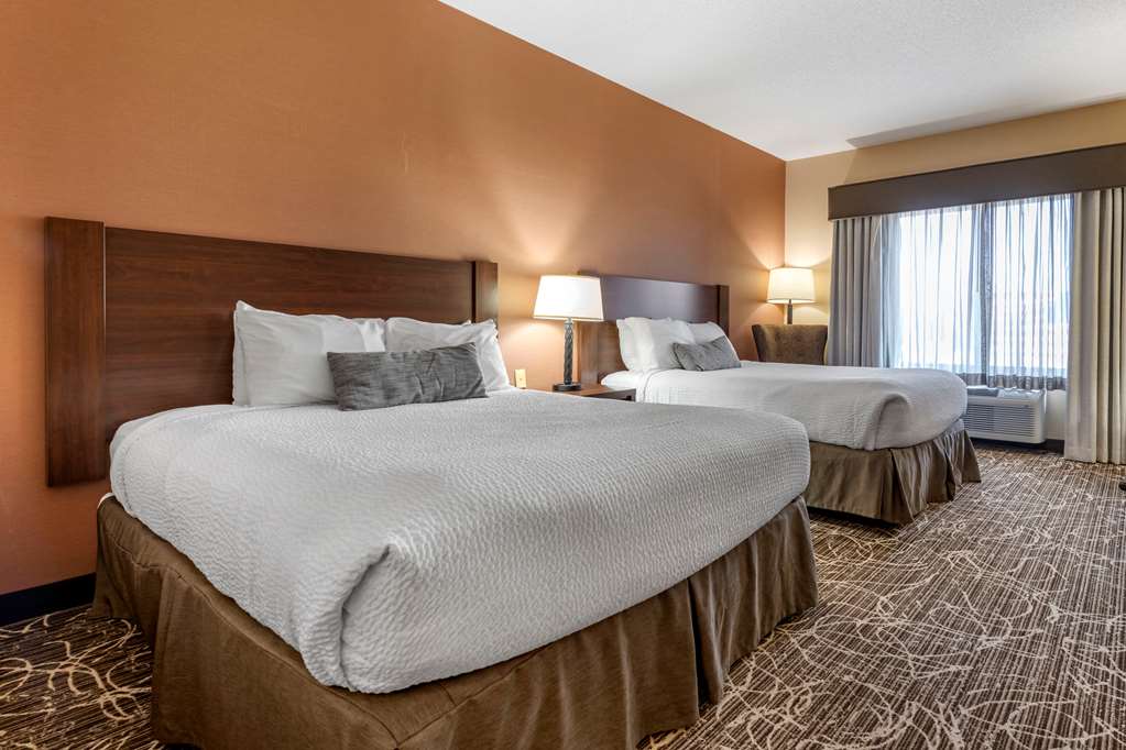 Best Western Plus Chelsea Hotel - photo 22