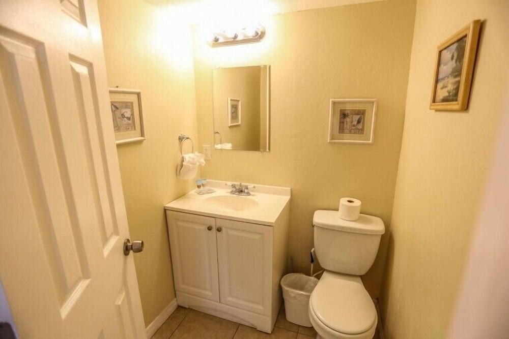 106 Tropical Shores Manor Fort Myers Beach - photo 25