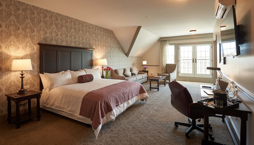 The Groton Inn - photo 4