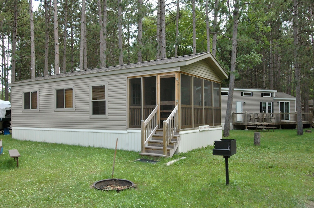 Yukon Trails RV & Camping Resort - photo 64
