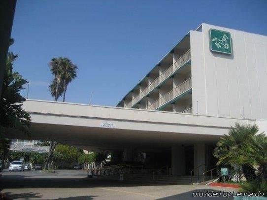 Palos Verdes Inn — Los Angeles