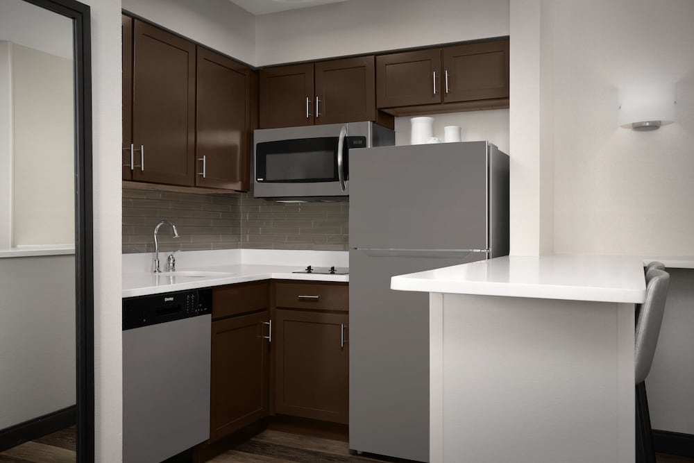 Residence Inn by Marriott BWI Airport - photo 23