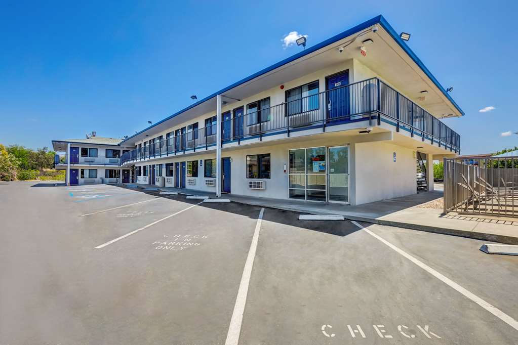 Motel 6 Red Bluff CA - photo 3