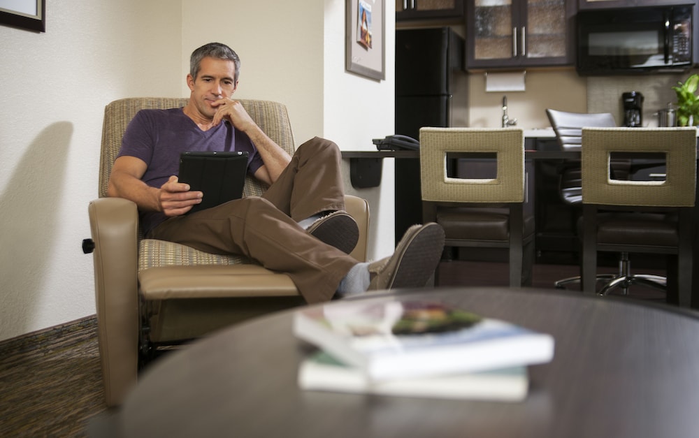 Candlewood Suites Santa Maria an IHG Hotel - photo 4