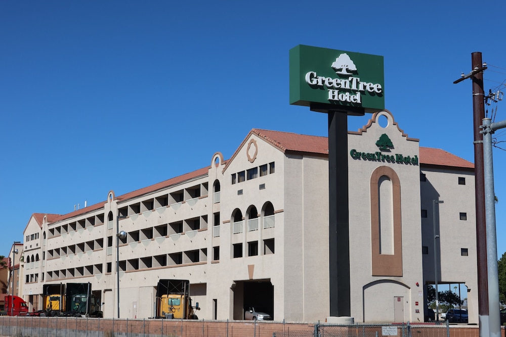 GreenTree Hotel Phoenix West - photo 34