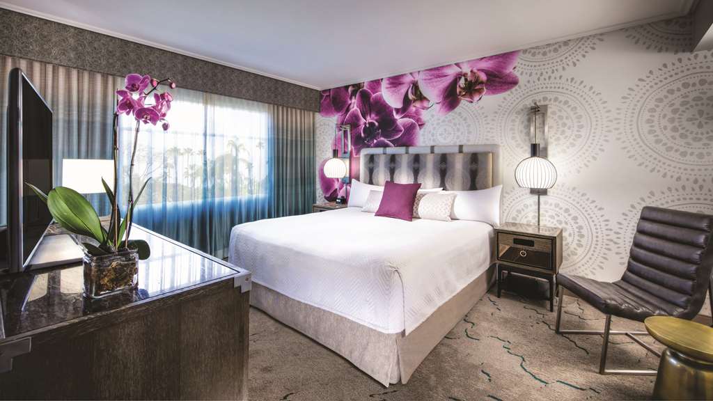 Loews Royal Pacific Resort at Universal Orlando Resort - photo 13