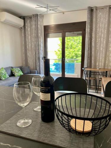 Emiliya M — 4-Star Luxury Hotel in Kassandreia, Greece