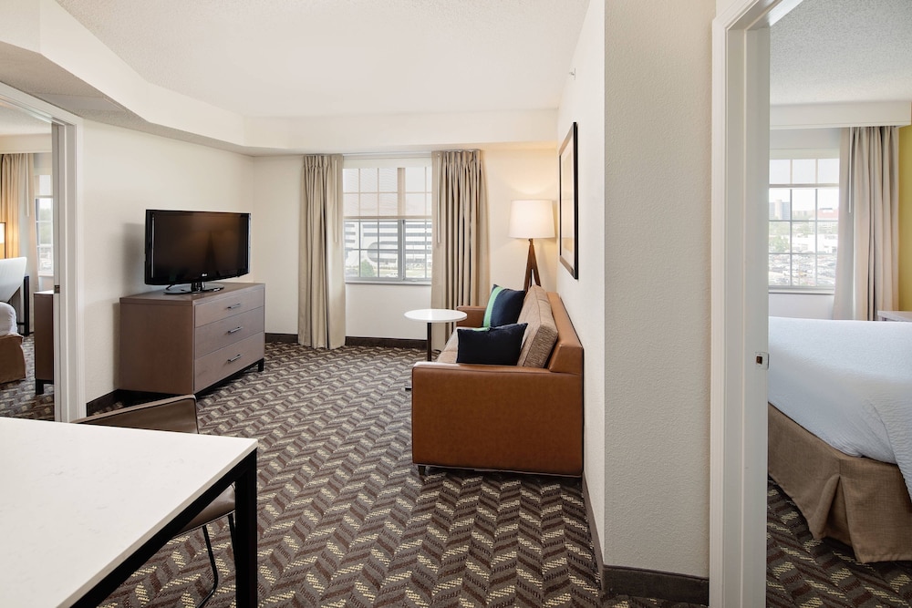 Residence Inn by Marriott Tysons - photo 5