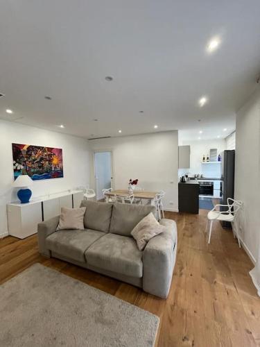 Lazio Apartment Nel Centro di Palermo — 4-Star Luxury Hotel in Palermo, Italy