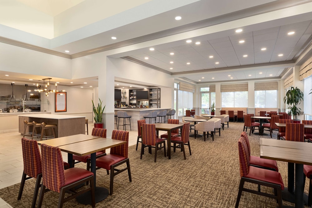 Hilton Garden Inn Fort Myers Airport FGCU - photo 39