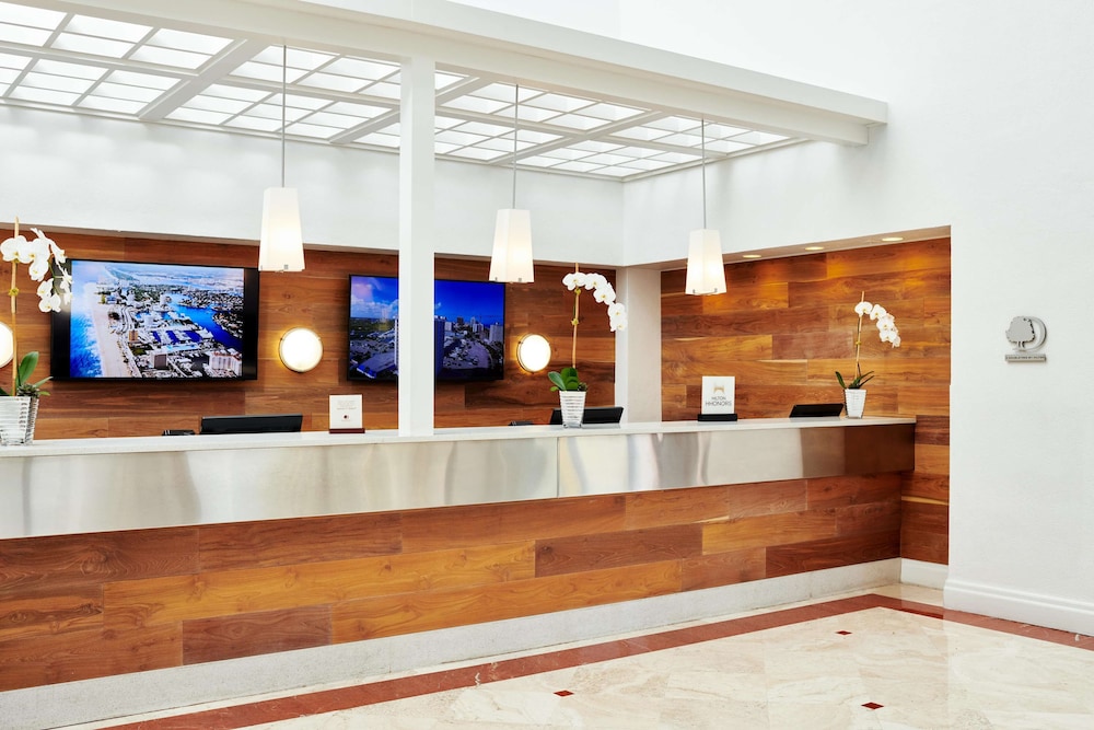 Bahia Mar Ft. Lauderdale Beach a DoubleTree by Hilton Hotel - photo 4