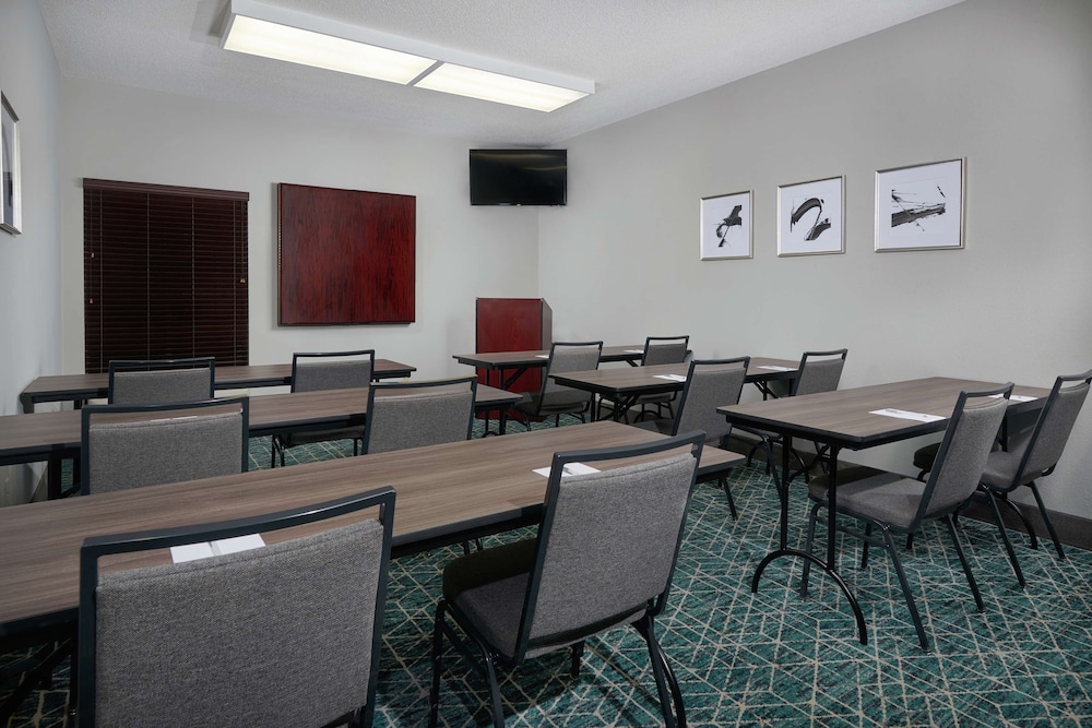 Hampton Inn Jupiter Juno Beach - photo 41