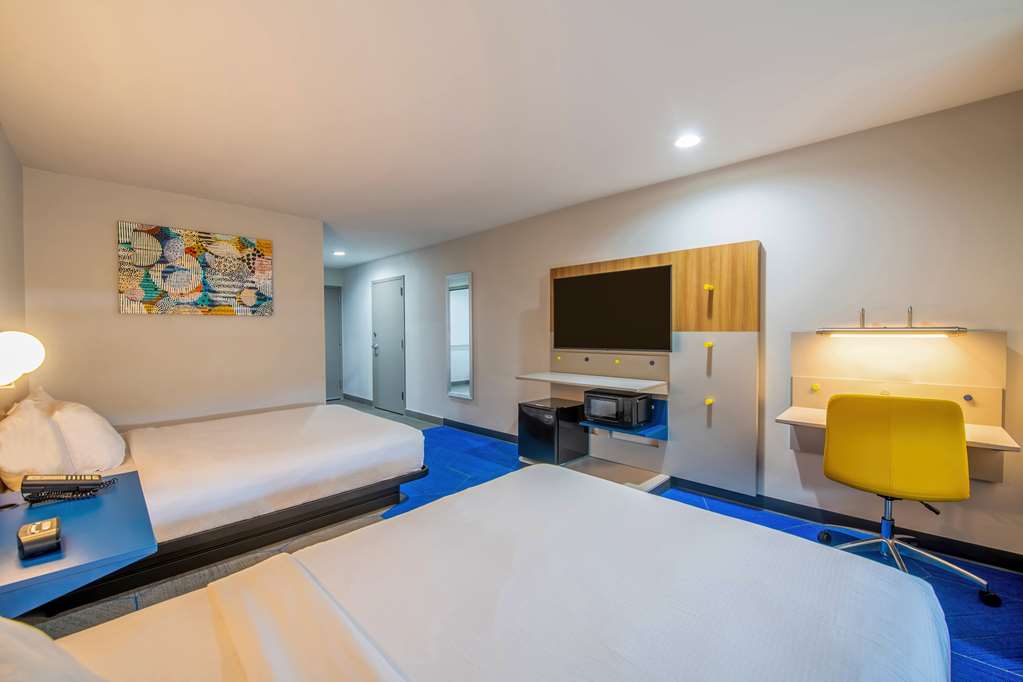 Microtel Inn & Suites by Wyndham Anderson Clemson - photo 25