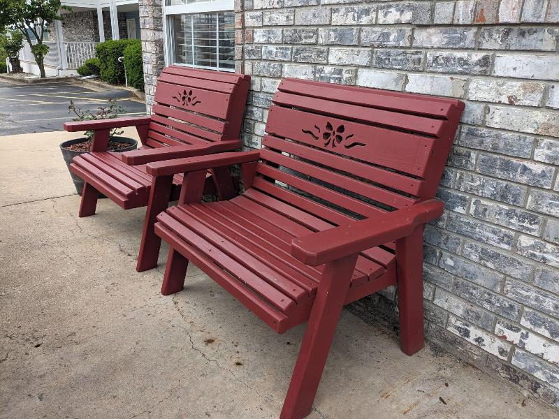 Dutton Inn - photo 85