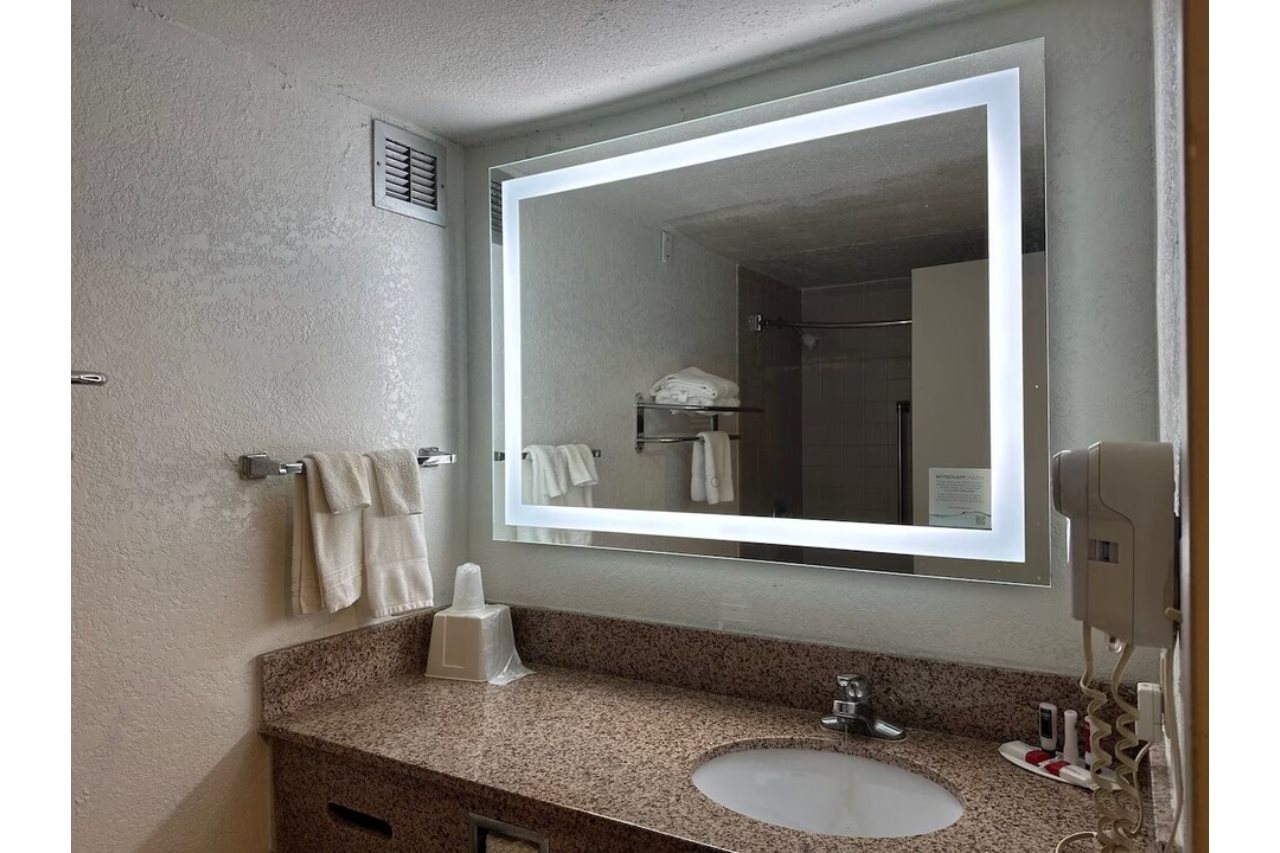 Moonlight Inn Hotel O Hattiesburg MS - photo 43