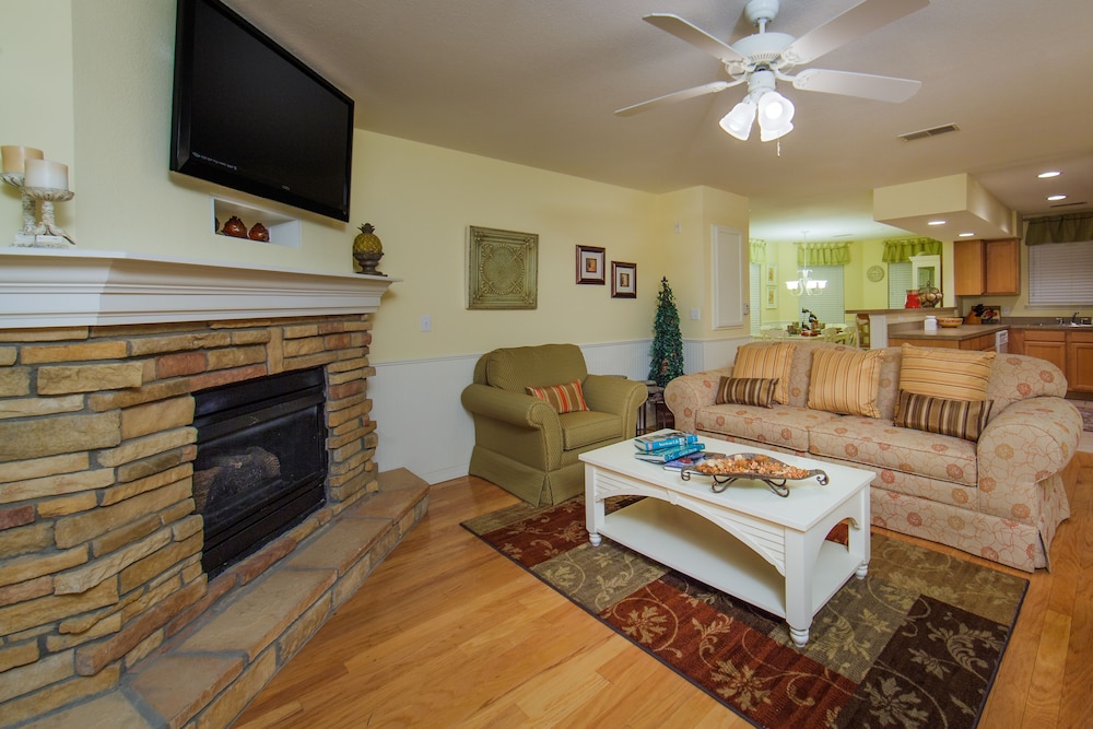 Holiday Inn Club Vacations Holiday Hills Resort Branson by IHG - photo 24