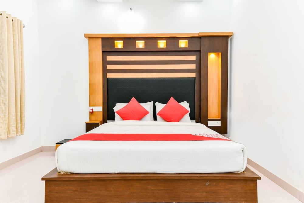 OYO 9668 Chilanka Lake View Resort in Alleppey, India