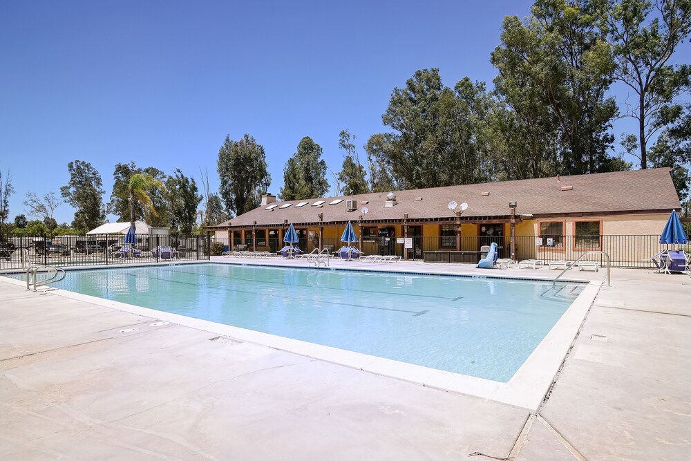 Wilderness Lakes RV Resort - photo 17