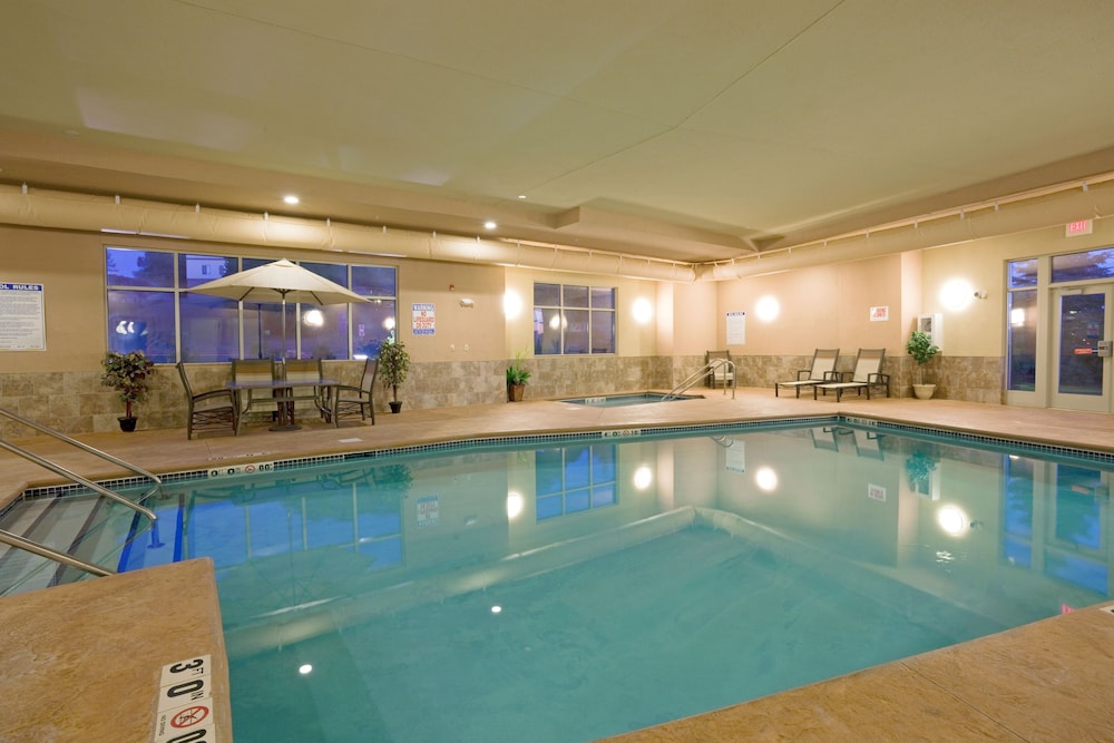 Holiday Inn Express & Suites Winona by IHG - photo 10