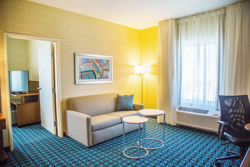 Fairfield Inn and Suites by Marriott Pocatello - photo 3