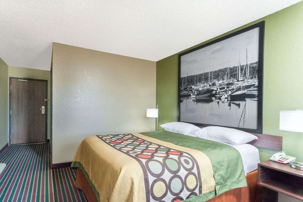 Super 8 by Wyndham Bath Hammondsport Area - photo 12