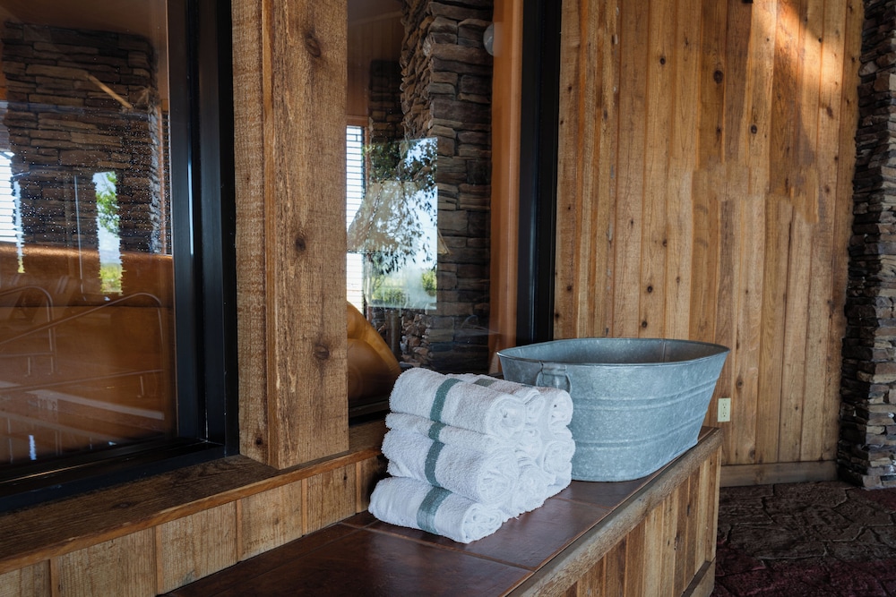 Baymont by Wyndham Pinedale - photo 84