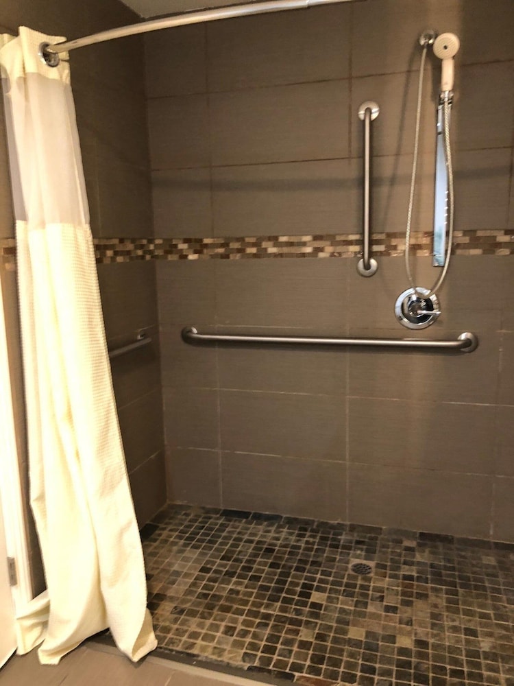 Vagabond Inn Sunnyvale - photo 22
