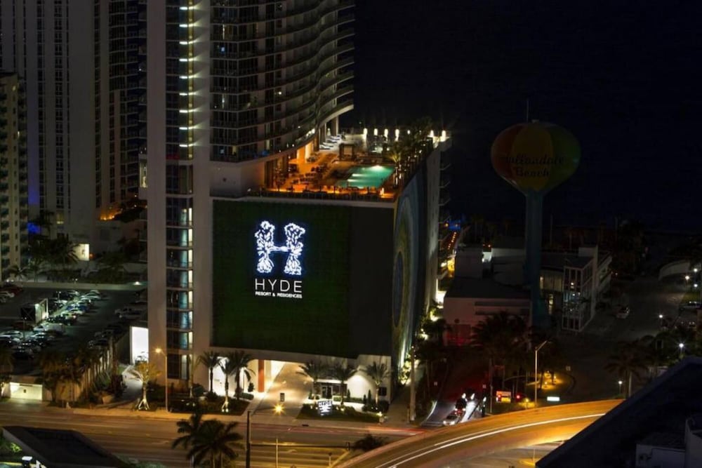 Luxe Stay at Hyde Resort oceanfront Amenities - photo 32