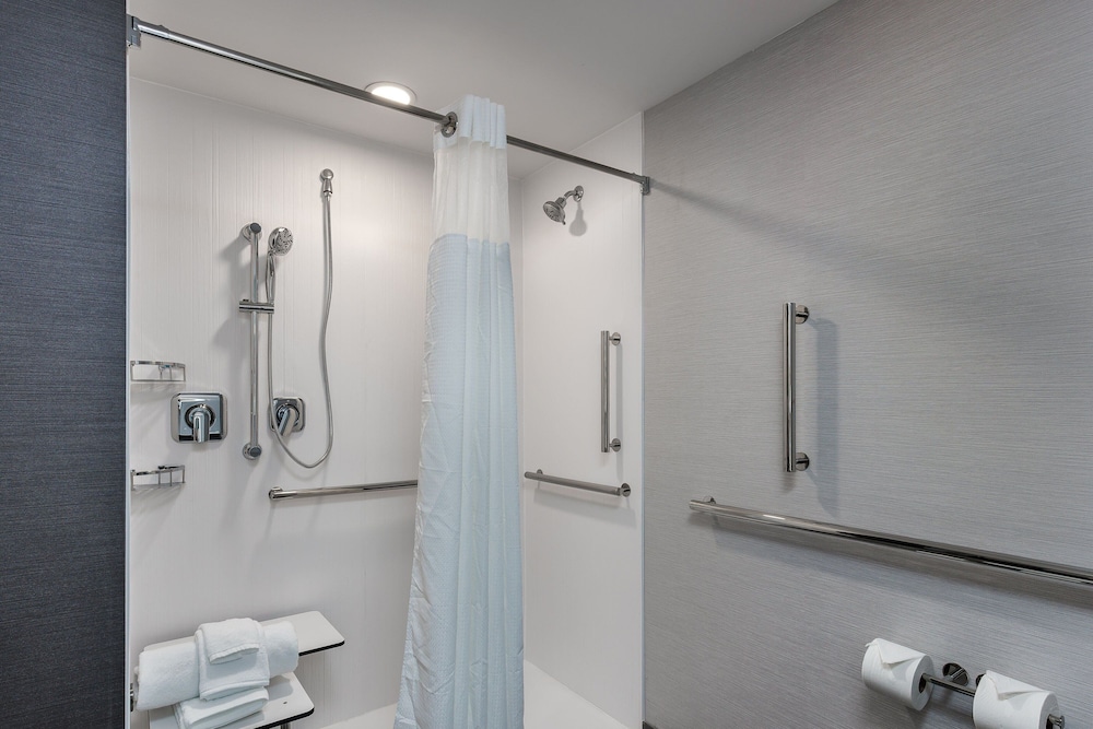 Courtyard by Marriott Pensacola I 10 West - photo 18