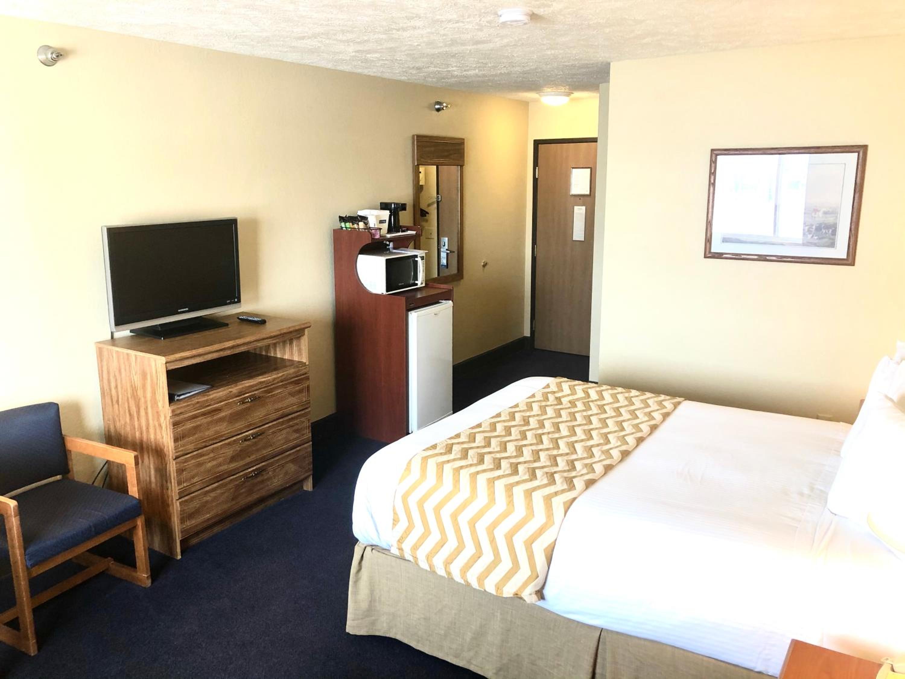 Travelodge by Wyndham Grand Island - photo 24