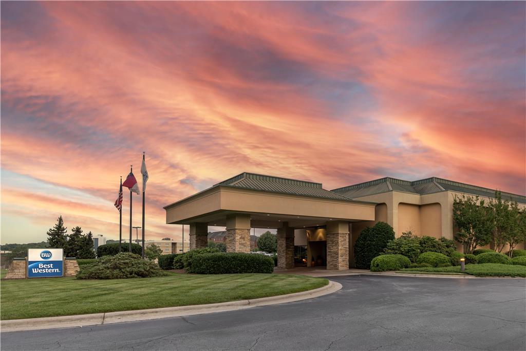 Best Western Hickory - carbon neutral hotel in Hickory