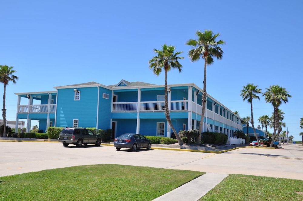 Plantation Suites & Conference Center - photo 61