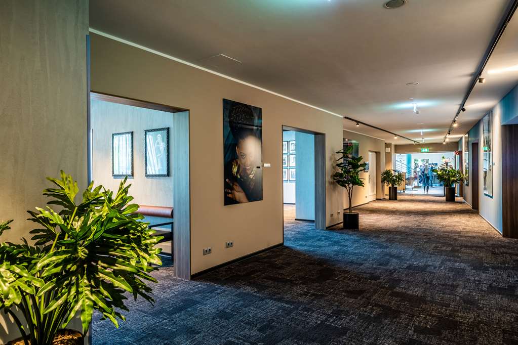 Meeting room C Exhibition Space