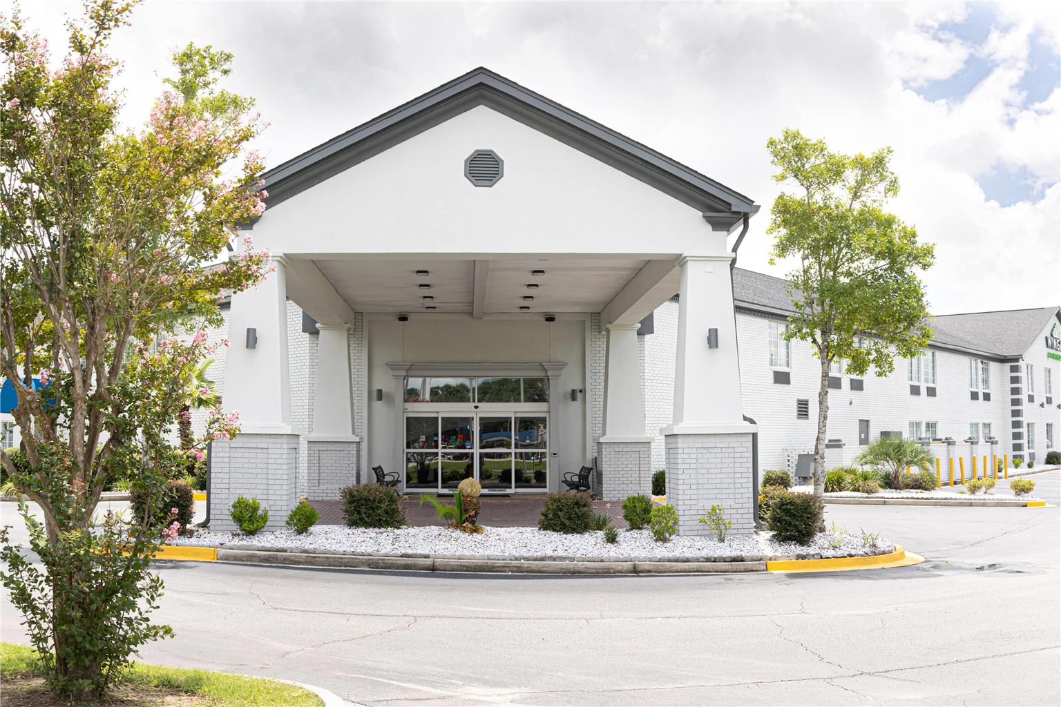 Wingate by Wyndham Savannah I 95 North - photo 5