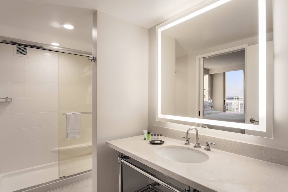 Sheraton Suites Market Center Dallas - photo 21