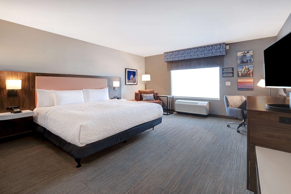 Hampton Inn Crown Point - photo 9