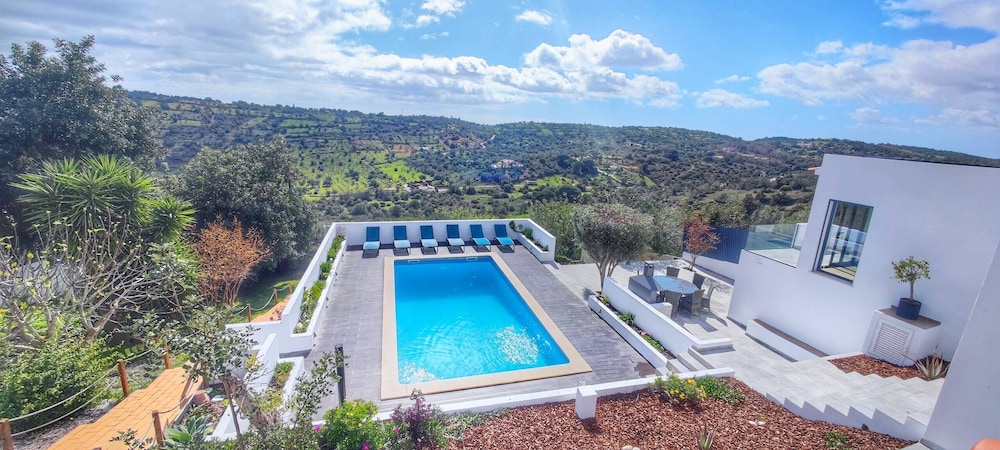New Nature View Albufeira Private Pool - last minute hotel in Albufeira
