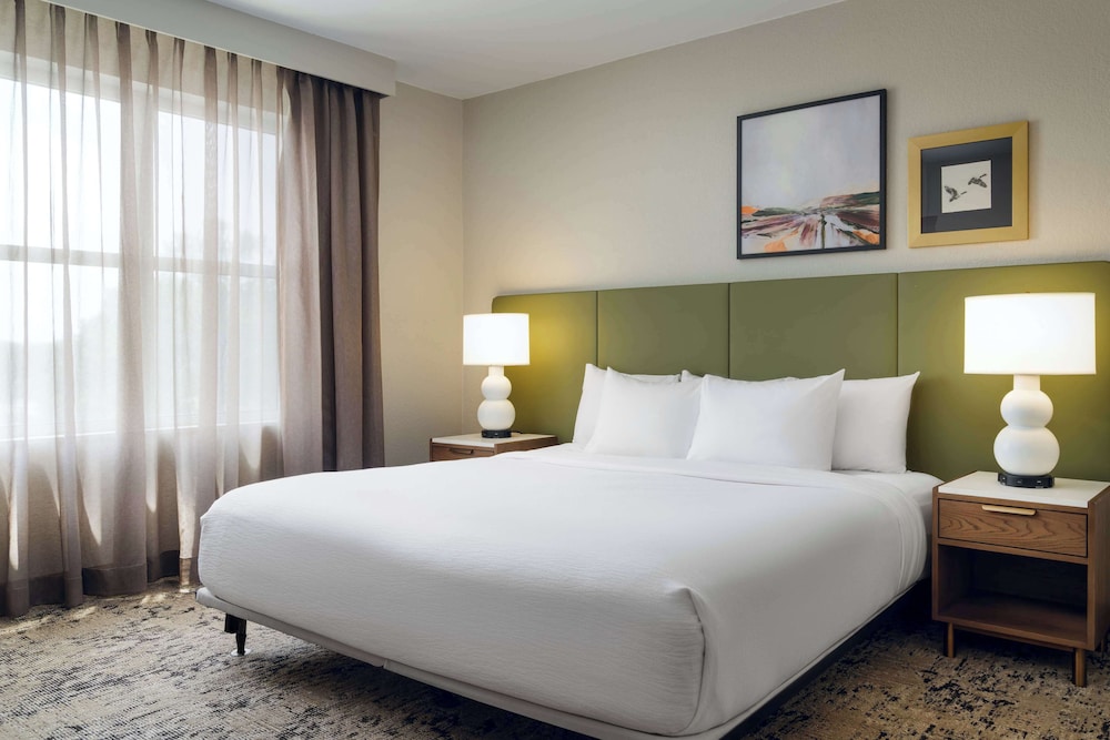 Embassy Suites by Hilton Memphis East Germantown Area - photo 9
