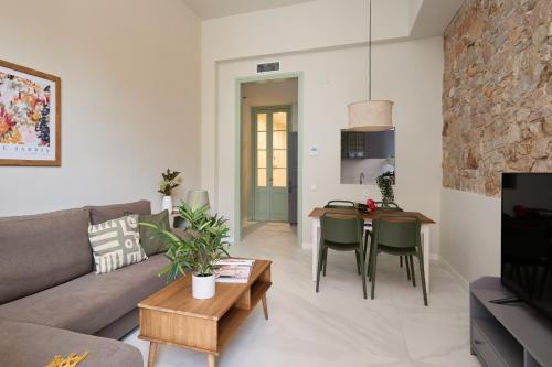 Casa Cosi Don Bajos — 4-Star Luxury Hotel in Barcelona, Spain