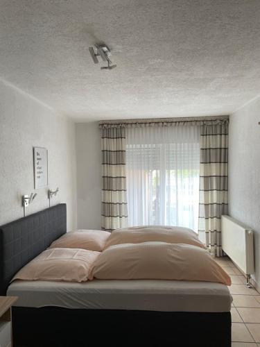 Hotel Restaurant Germania — Neuwied