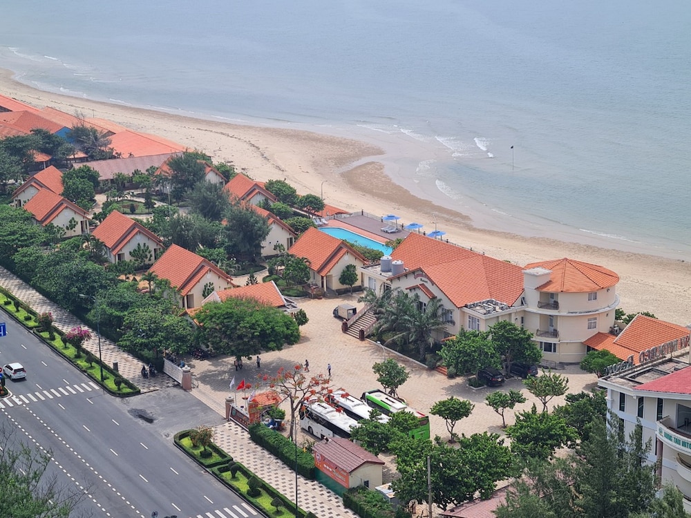 HaiDuong Intourco Resort in Vung Tau, Vietnam