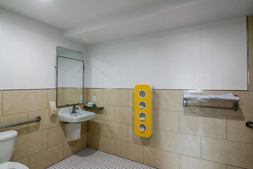 Motel 6 Norwalk CA - photo 31