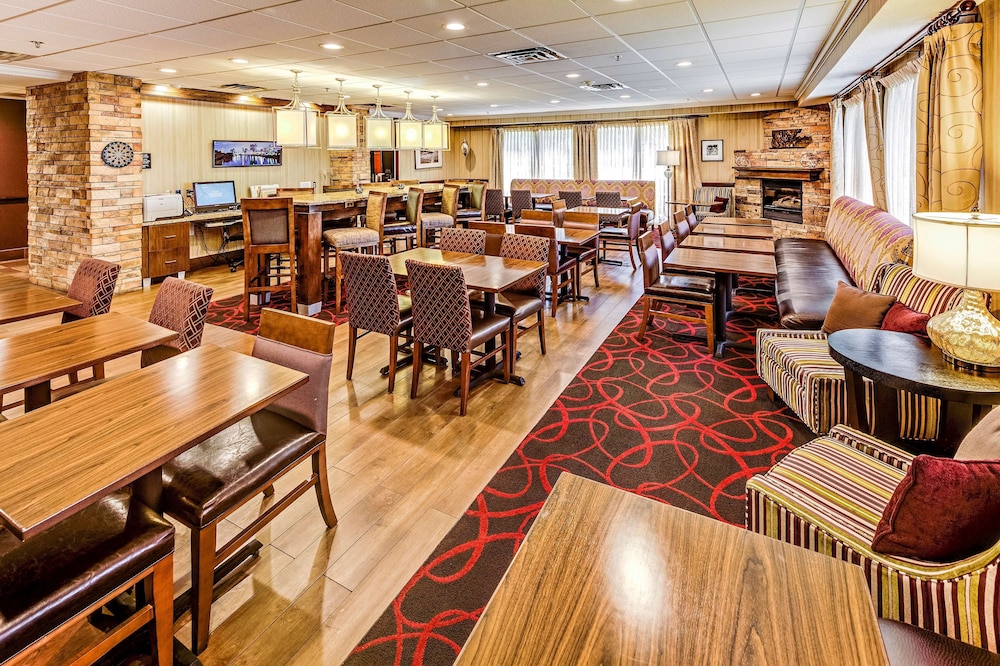 Hampton Inn by Hilton Columbus I 70E Hamilton Rd - photo 57