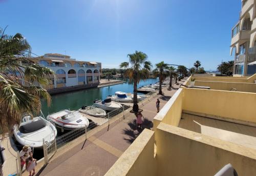 Grand T2 Proche de la Mer in Sete, France