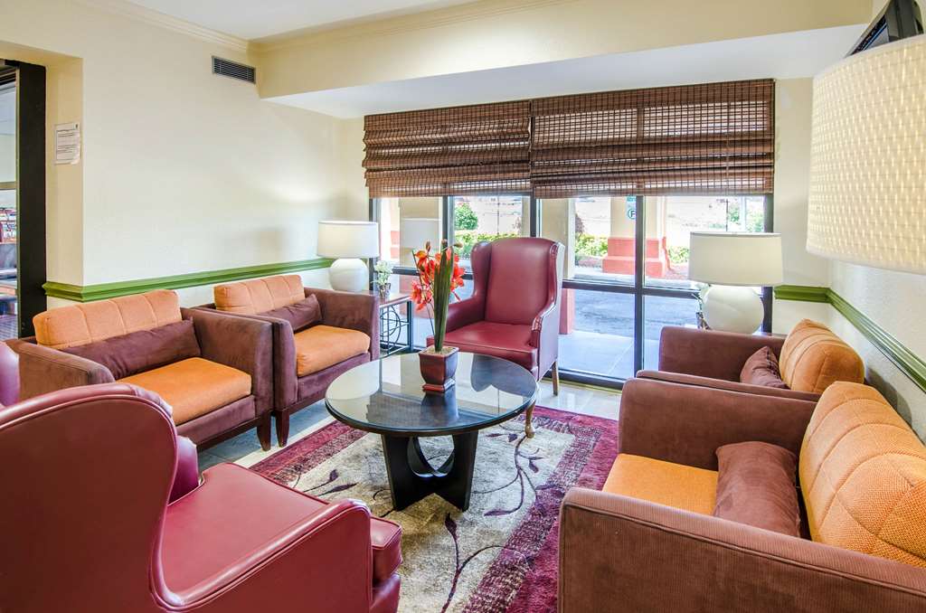Quality Inn Tanglewood - photo 12