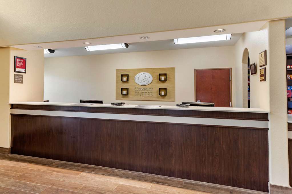 Comfort Suites Baytown I 10 - photo 4