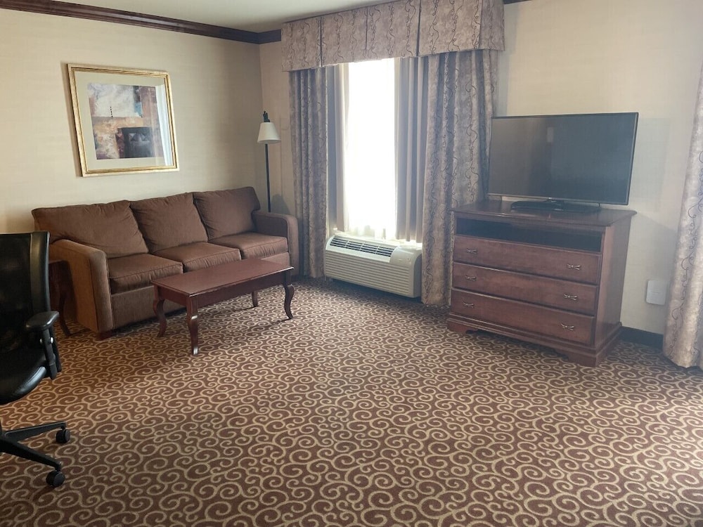 Hampton Inn Rawlins - photo 29